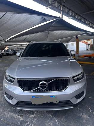 VOLVO XC40 2.0 T5 GASOLINA MOMENTUM AWD GEARTRONIC VOLVO XC40 2.0 T5 GASOLINA MOMENTUM AWD GEARTRONIC